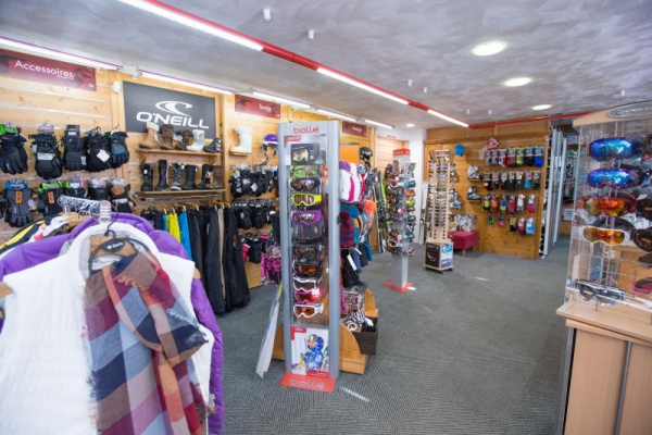 Ski on sale sports store